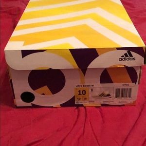 Yellow women’s ultra boosts size 10